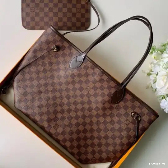 First bag ru LOUIS MM NEVERFULL VUITTON 0526